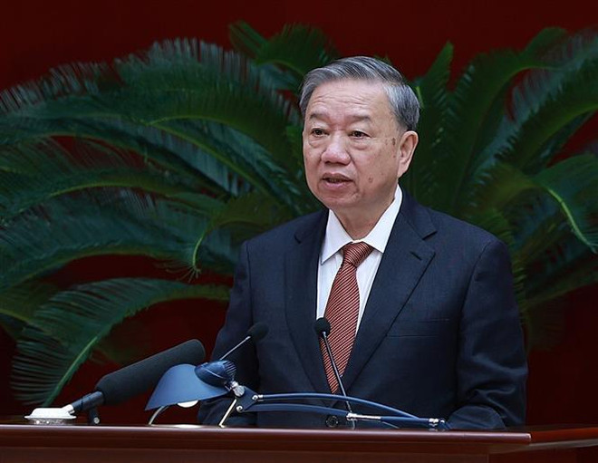 Le secrétaire général du Comité central du Parti et président de la République, To Lam, prononce le discours d'ouverture. Photo: VNA dang.jpg