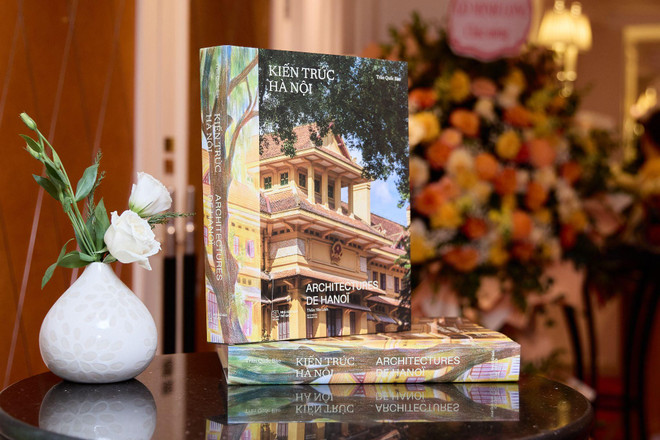Couverture du livre "Architecture de Hanoï - Interférences culturelles vietnamiennes - françaises". Photo : groupe Sun s2.jpg
