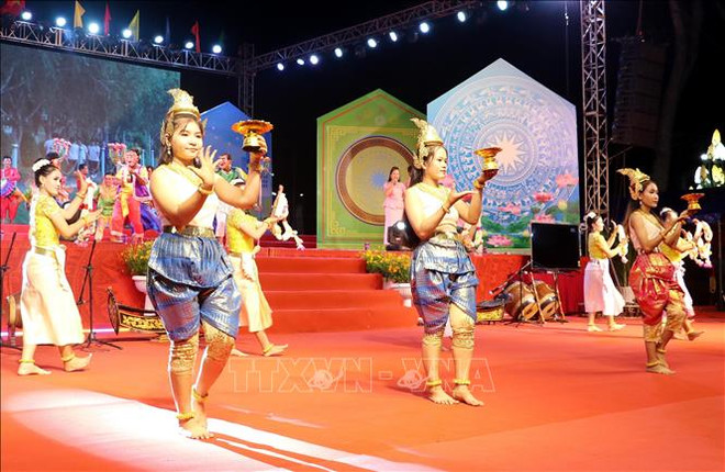 Photo: VNA danse.jpg