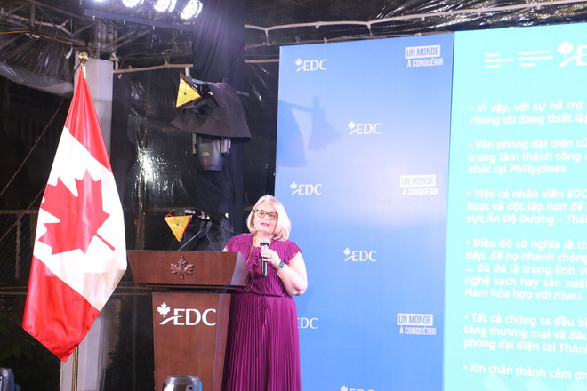 Mairead Lavery, présidente et également directrice exécutive d’EDC souhaite que de plus en plus d’entreprises canadiennes s’implantent au Vietnam. Photo : CVN 3.jpeg
