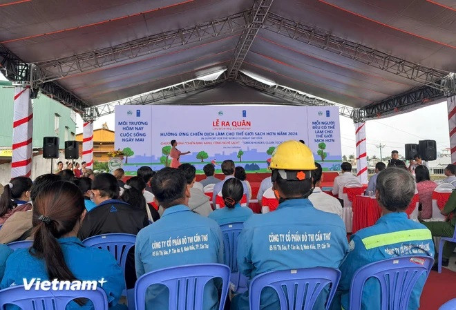 Cérémonie de lancement de la campagne "Pour un monde plus propre" 2024 dans la ville de Can Tho. Photo : VietnamPlus Untitled2.jpg