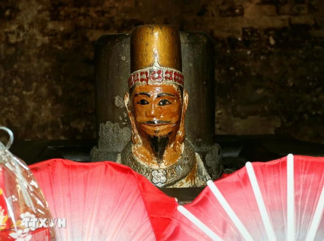 Le buste du roi Po Klong Garai. Photo: VNA 1.webp