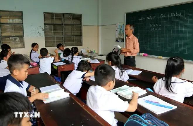 Des enfants en situation difficile à l’école caritative Thien An (arrondissement de Binh Tan, à Ho Chi Minh-Ville. Photo : Thanh Vu/VNA 2.webp
