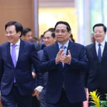 Le Premier ministre Pham Minh Chinh a présidé une rencontre afin de présenter ses vœux de Nouvel An et d'ordonner le déploiement immédiat des missions du Bureau du gouvernement. Photo : VNA