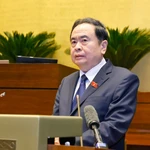 Le président de l’Assemblée nationale Tran Thanh Man préside la conférence. Photo : VNA