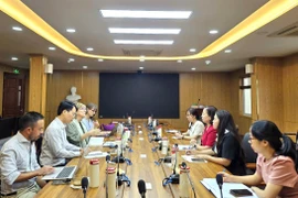 Séance de travail entre l'Association des agriculteurs du Vietnam et la FAO. Photo: hoinongdan.org.vn