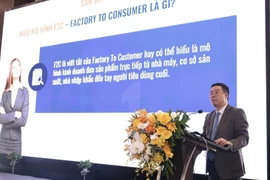 Le séminaire "Go Digital – Go Global" discute du renforcement la compétitivité des entreprises vietnamiennes grâce à la transformation numérique et à la connexion aux marchés mondiaux. Photo: VNA