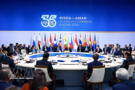 Séance plénière du Sommet commémoratif du 35e anniversaire des relations ASEAN-Russie. Photo: VNA