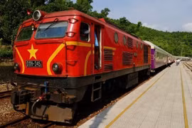 Le train « Connexion des patrimoines du Centre », reliant Hue à Da Nang, propose une expérience sensorielle unique. Photo: nhandan.vn