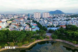 La Loi sur la protection de l’environnement encourage désormais la participation de l’ensemble de la société, tout en clarifiant les responsabilités de chaque acteur, des organisations aux citoyens. Photo: VNA