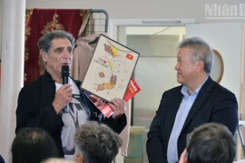 Gilbert Tenèze, président de la section Eure-et-Loir de l'Association d'amitié France-Vietnam. Photo: nhandan.vn