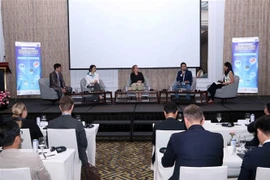 Forum international « Accroître les investissements numériques : connecter l’offre technologique européenne avec l’avenir numérique du Vietnam » à Hanoï. Photo: VNA