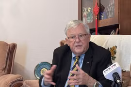 Le professeur Carl Thayer, de l’Académie australienne de défense de l’Université de Nouvelle-Galles du Sud. Photo: VNA