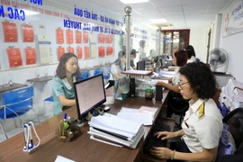 Entre janvier et juin 2025, les recettes budgétaires de Hanoï sont estimées à 392,1 billions de dôngs. Photo: hanoimoi.vn