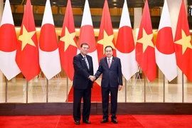 Le président de l’Assemblée nationale Trân Thanh Mân (droite) et le Premier ministre japonais Ishiba Shigeru. Photo: VNA