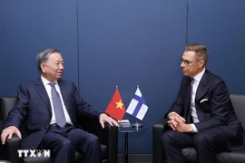 Le secrétaire général du PCV et président vietnamien Tô Lâm et le président finlandais Alexander Stubb. Photo: VNA
