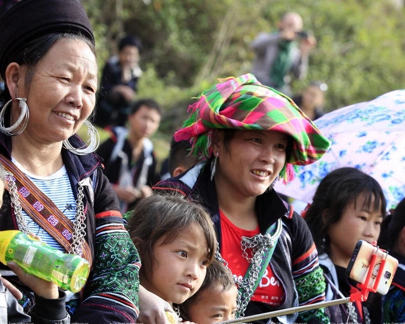 Le festival "Gau Tao" est une bonne occasion pour les réunions de famille, les jeux traditionnels et d’autres activités.