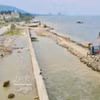 La province de Thanh Hoa accélère les travaux de construction sur les digues et ouvrages de protection importants. Photo : VNA