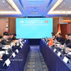Délégations vietnamienne et sud-coréenne. Photo: VNA
