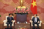 Le président de l'Assemblée nationale, Tran Thanh Man (droite), et l'ambassadeur sud-coréen au Vietnam, Choi Young Sam. Photo: VNA