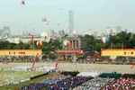 Meeting, parade militaire et défilé en l'honneur de la Fête nationale