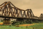 Hanoï: la France au chevet du pont Long Biên