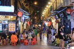 Rue Ta Hiên, une des destinations préférées des touristes à Hanoï. Photo: VNA