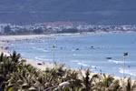 La plage My Khê de Dà Nang est l'une des six plus belles plages du monde, selon le magazine économique américain Forbes. Photo : Trong Duc/VNA