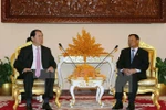 Le président du Vietnam rencontre des dirigeants cambodgiens