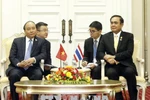 Le P​M Nguyen Xuan Phuc rencontre son homologue thaïlandais