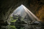 Découvrez deux des trois plus grandes grottes du monde à Quang Binh