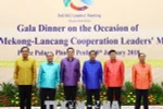 Le PM vietnamien termine sa participation au Sommet de coopération Mékong-Lancang