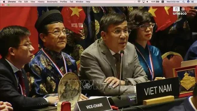 Le vice-ministre permanent des Affaires étrangères et président de la Commission nationale vietnamienne pour l'UNESCO, Nguyên Minh Vu, prend la parole lors de la session. Photo : VNA Nguyen Minh Vu.webp