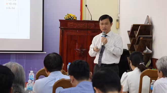 Nguyên Van Tân.JPG
