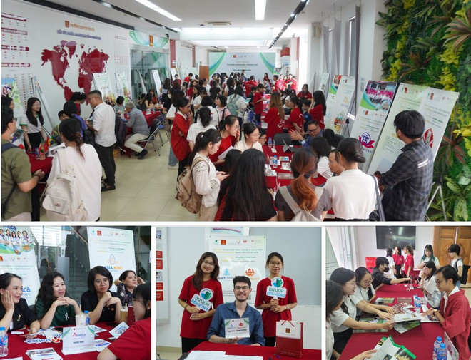Le salon de l’emploi dans le domaine du tourisme durable, à Hanoi, le 21 septembre. Photo: CVN salon de l’emploi.jpg
