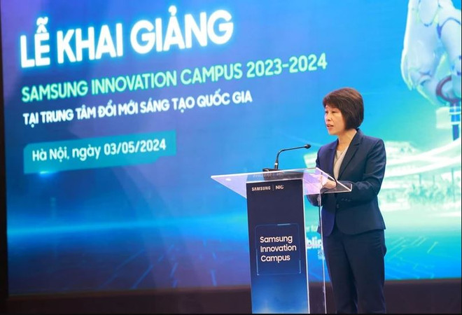 La vice-ministre du Plan et de l’Investissement, Nguyen Thi Bich Ngoc lors de l'événement. Photo: VNA SIC.JPG