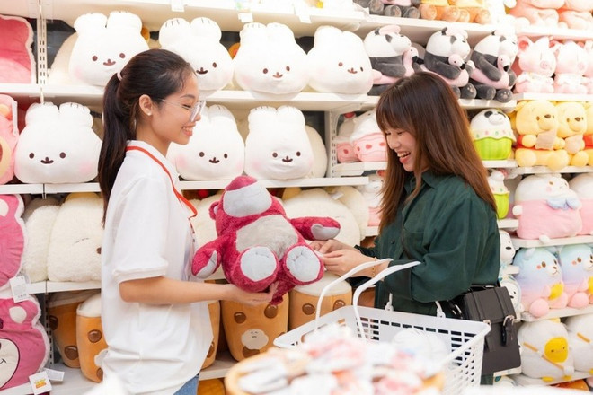 Pour la première fois, la chaîne de vente au détail chinoise, MINISO, a confirmé sa participation à l’événement. Photo d'illustration : congthuong MINISO.jpg