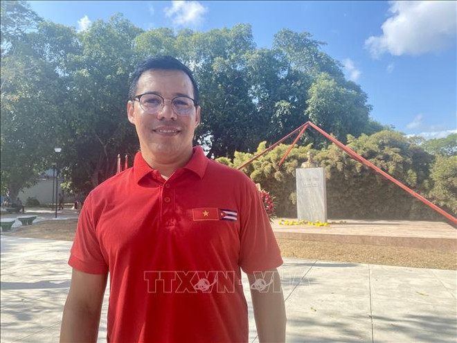 Le Dr Ruvislei Gonzalez Saez, expert du Vietnam en Amérique latine. Photo: VNA Ruvislei González Sáez.jpg