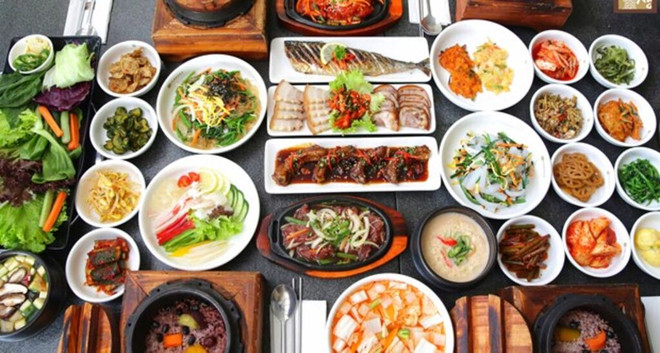 Le Vietnam s’affirme comme un paradis des gourmets, conquérant les papilles gustatives les plus exigeantes avec ses spécialités culinaires uniques. Photo: CL cuisine.jpg