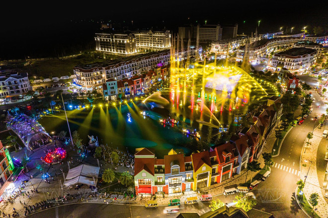 Le Grand World relève du super complexe Phu Quôc United Center. Photo : VNP Grand World Phu Quôc 2.jpg