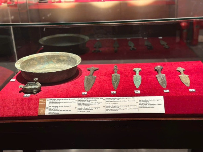 Artefacts de l'âge du bronze de Dông Son. Photo : hanoimoi.vn Dông Son.jpg