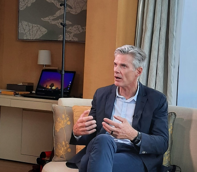 Le professeur d’histoire Pierre Asselin, à l’Université d’État de San Diego, aux États-Unis. Photo : VNA Pierre Asselin.jpg