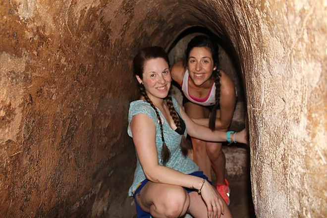 Tunnels de Cu Chi. Photo : dailytravelvietnam.com cu chi.jpg
