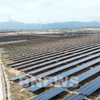 Un parc solaire situé dans la commune de Phuoc Dinh, province de Khanh Hoa. Photo: VNA