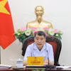 Le Premier ministre Lê Minh Hung s'exprime lors de la réunion. Photo: VNA