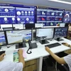 Le Centre de pilotage et de supervision intelligent (IOC) de la province de Bình Phước, opérationnel depuis septembre 2020, a pleinement démontré son rôle efficace dans l’appui à la construction d’une administration numérique. Photo: VNA