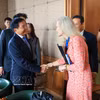 Le vice-Premier ministre Nguyen Van Thang (gauche) et la directrice générale adjointe de l’Organisation mondiale du commerce (OMC), Jennifer DJ Nordquist. Photo: VNA