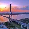 Le pont de Can Tho, qui est le pont à haubans le plus long d’Asie du Sud-Est (longueur de la travée principale : 550 m), construit avec l'aide publique au développement (APD) du gouvernement japonais et des capitaux de contrepartie du gouvernement vietnamien Photo : VNA