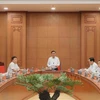 Trân Câm Tu, membre du Bureau politique et permanent du Secrétariat du Comité central du Parti communiste du Vietnam (PCV), s'exprime lors de la réunion. Photo: VNA