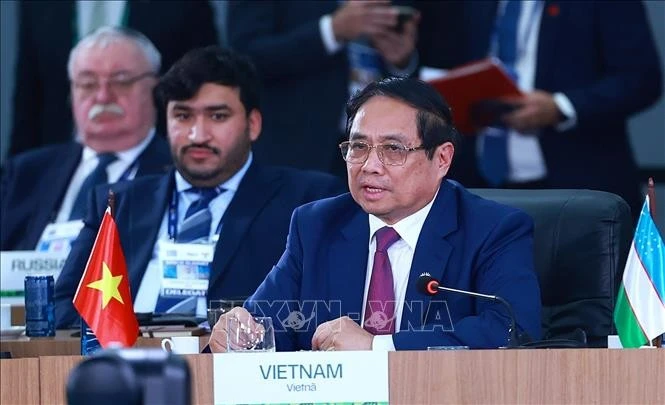 Le Premier ministre Pham Minh Chinh prend part au Sommet élargi des BRICS à Rio de Janeiro. Photo : VNA. 